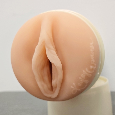 Мастурбатор Fleshlight - Kayley Gunner